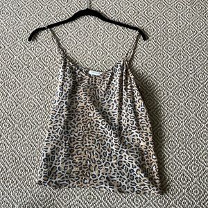 Equipment Layla silk camisole womens size small. Leopard print. Great condition